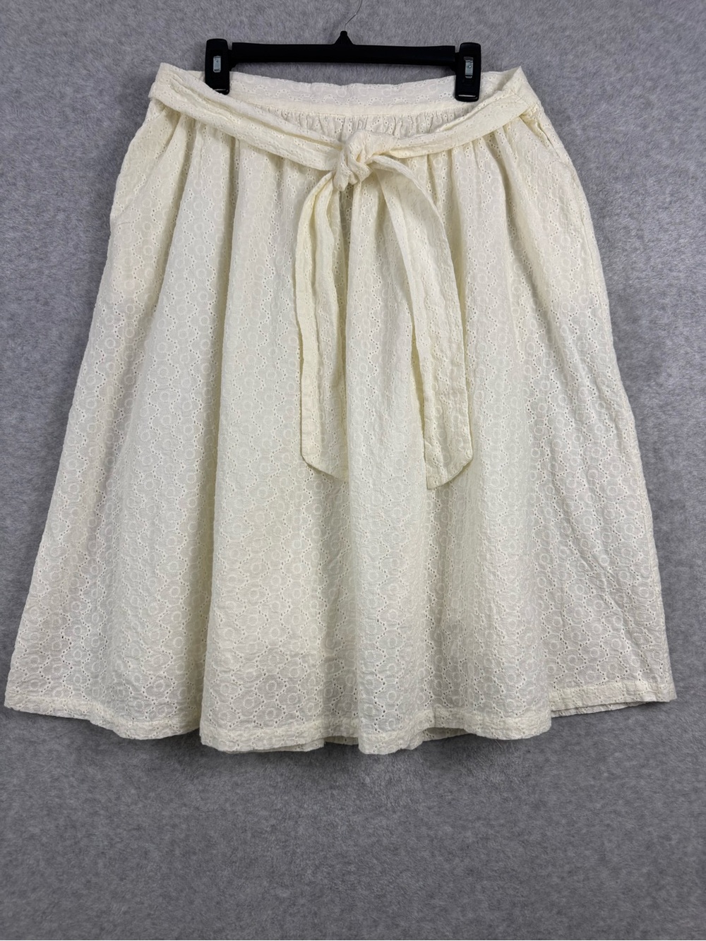 ModCloth Ivory Eyelet Cotton Midi Skirt XL Cottagecore A-Line Lined Belted